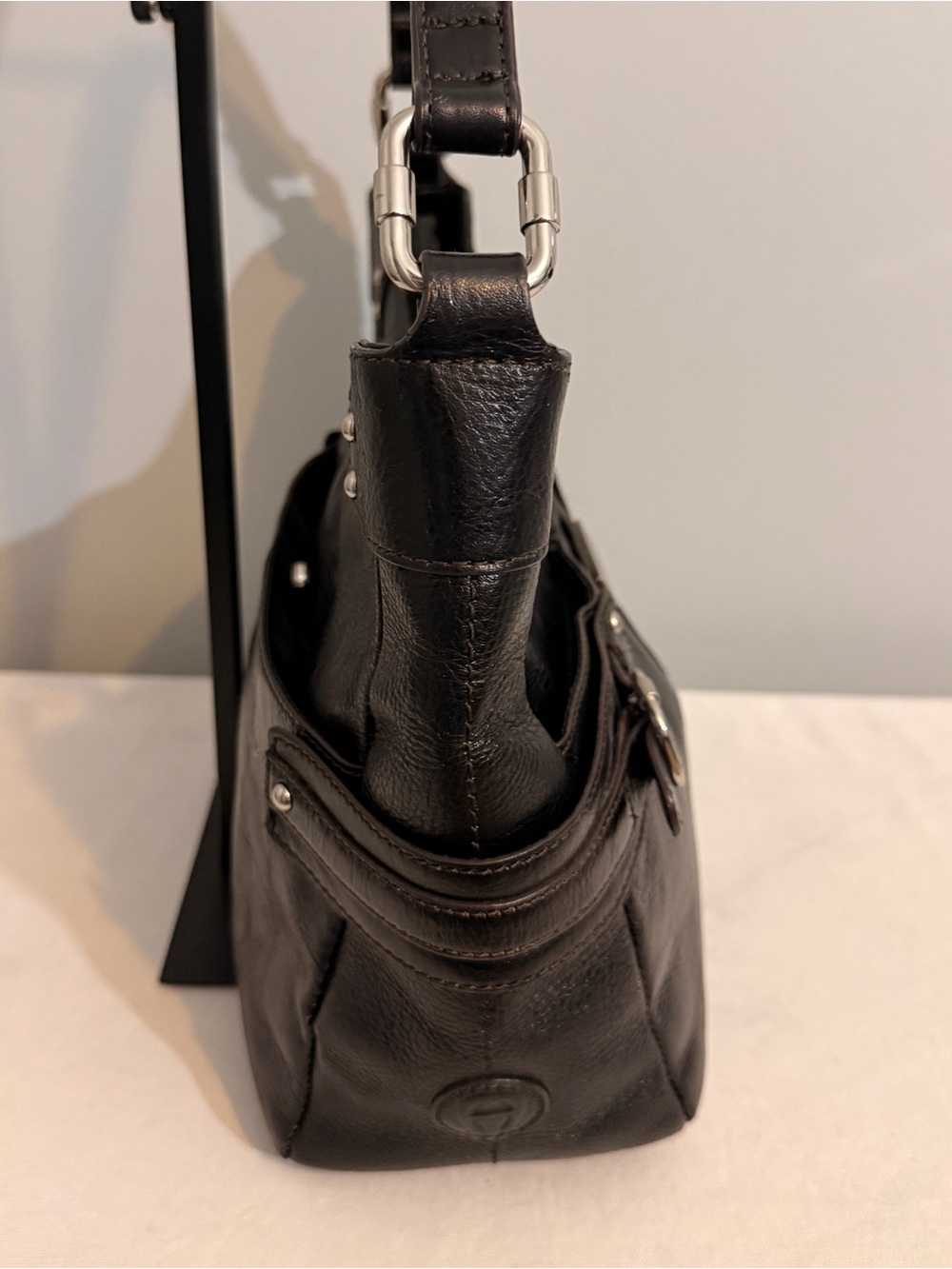 Etienne Aigner Black Leather Hobo Shoulder Bag Buckle Accents Y2K - Picture 5 of 16